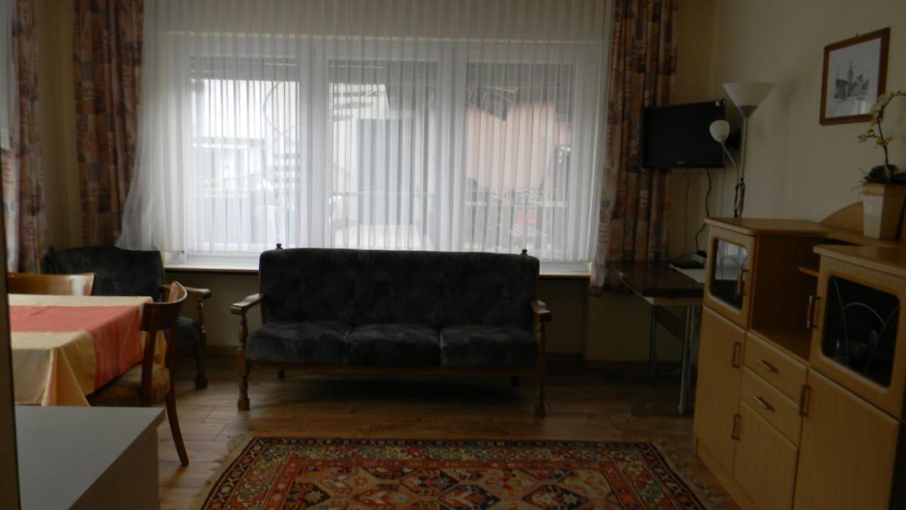 Gastehaus Am Calmont Bed & Breakfast Ediger-Eller Exterior foto