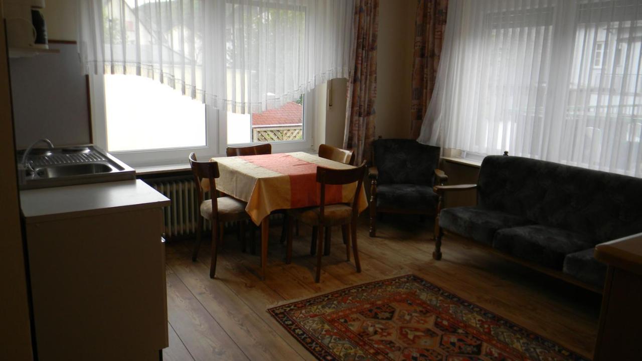 Gastehaus Am Calmont Bed & Breakfast Ediger-Eller Exterior foto